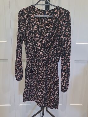 Peppermint Black Long-Sleeve  Wrap-Style Dress with Peach Feather Pattern